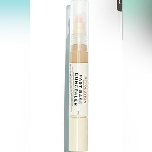C5 | Makeup Revolution Fast Base Full Coverage Concealer Stick C5 for Under Eye